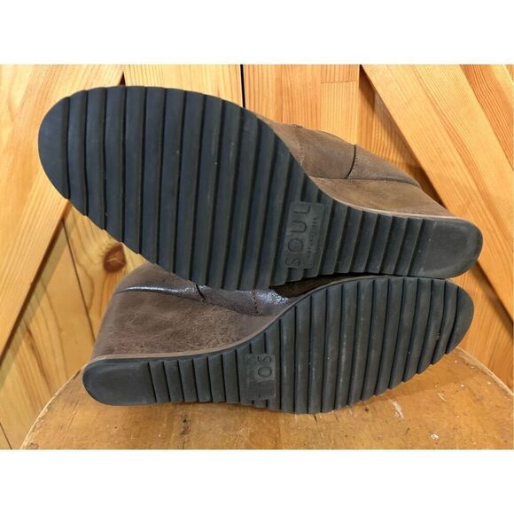 SOUL Naturalizer Women's Haley Ankle Boot, Brown Nubuck, Size 8.5M Wedge Zip Up - Picture 6 of 7